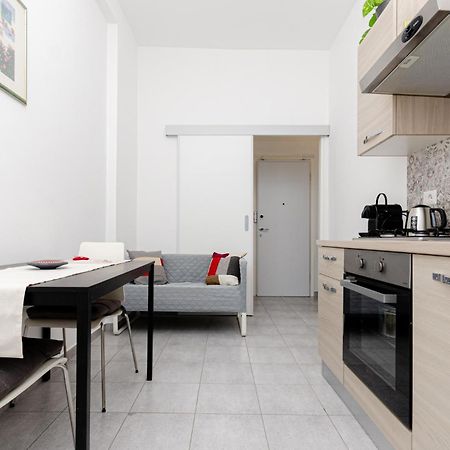 Vivimihome - Crespi House A 3 Minuti Dalla Metro Milánó Kültér fotó